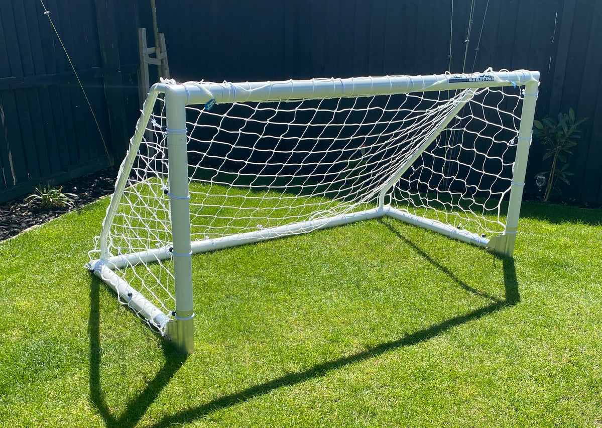 Unisport Target Shot Goal net 7,32m x 2,44m - Noir Unisport Target Shot Goal net 7,32m x 2,44m - Noir
